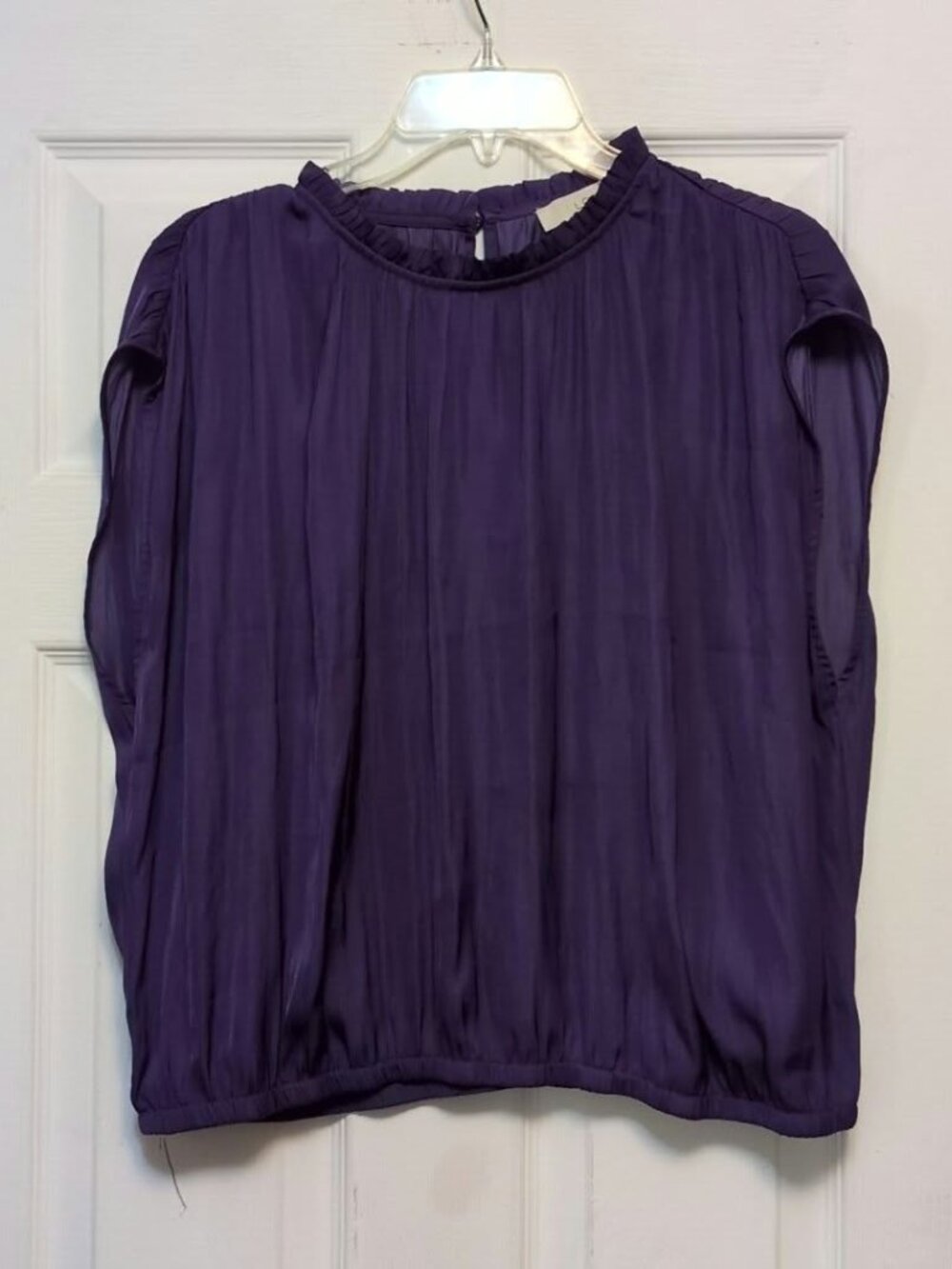 LOFT Deep Purple Pleated Blouse Ruffle Mock Neck Cap Sleeve Bubble Hem Top Sz L